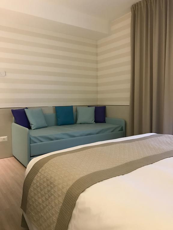 Hotel Colombo Jesolo Extérieur photo