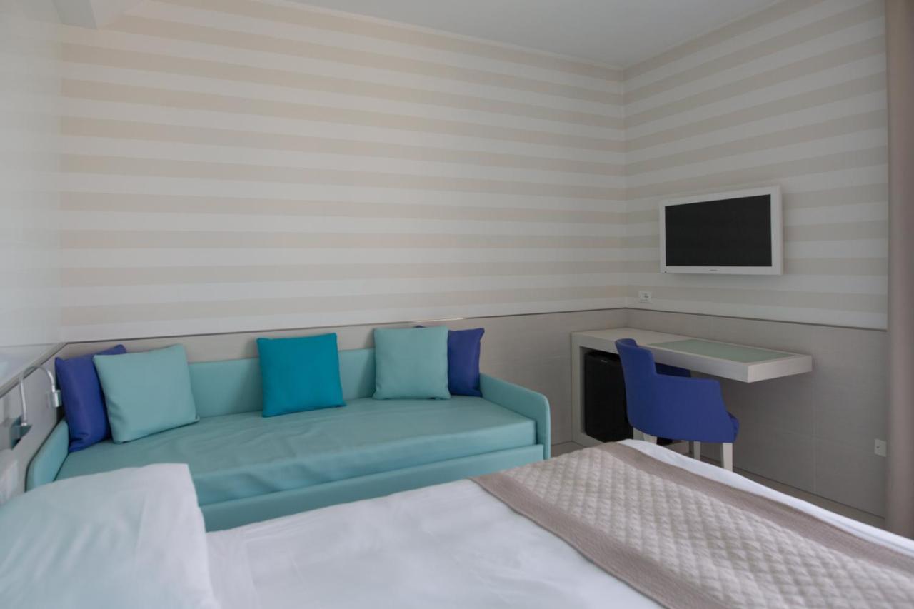 Hotel Colombo Jesolo Extérieur photo