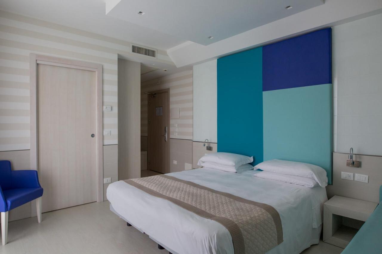 Hotel Colombo Jesolo Extérieur photo