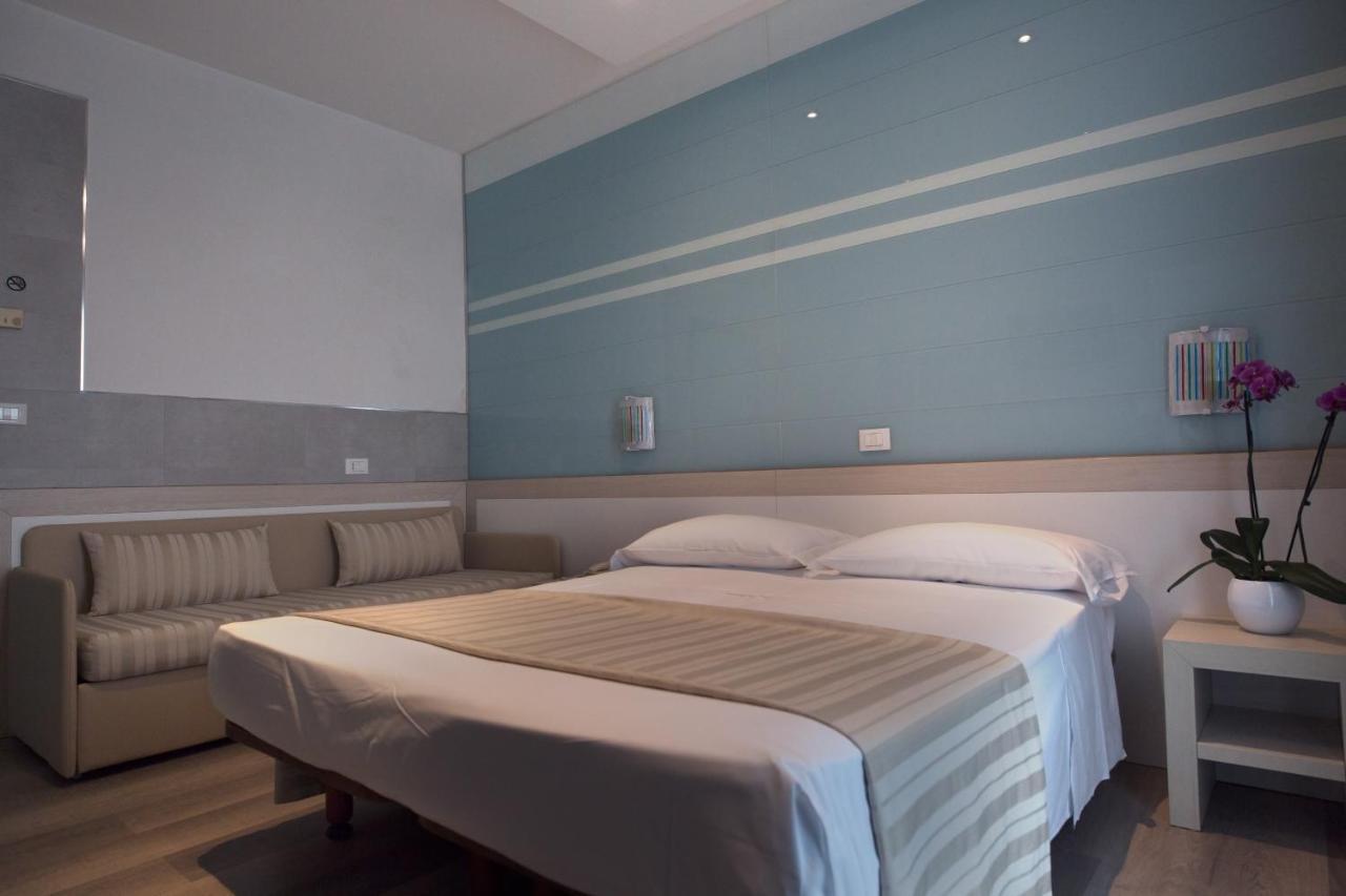 Hotel Colombo Jesolo Extérieur photo