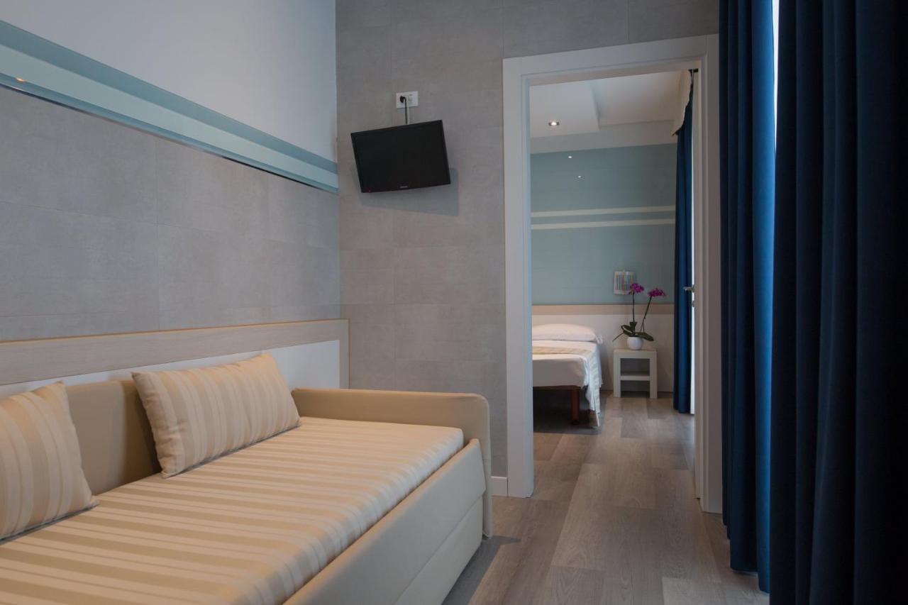 Hotel Colombo Jesolo Extérieur photo